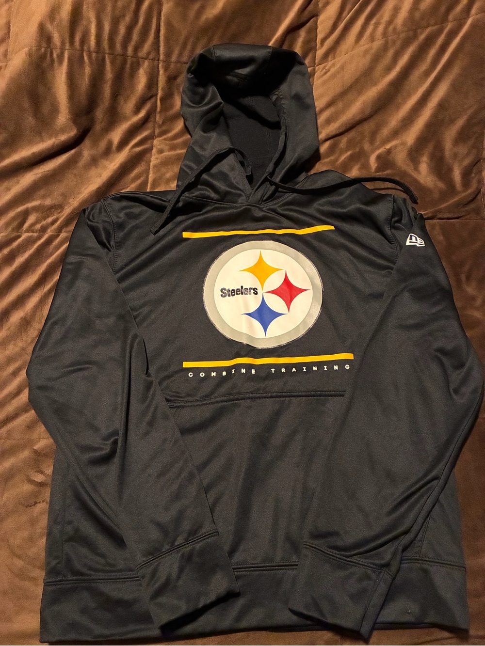 NFL Pittsburgh Steelers Black Hoodie with Yellow, Red, and Blue Logo,size medium